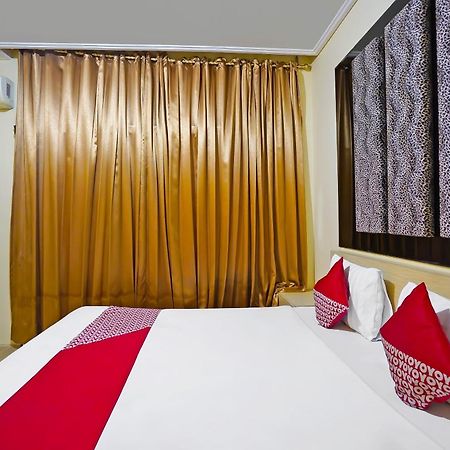Oyo Life 511 Grace Residence Surabaya Exterior photo