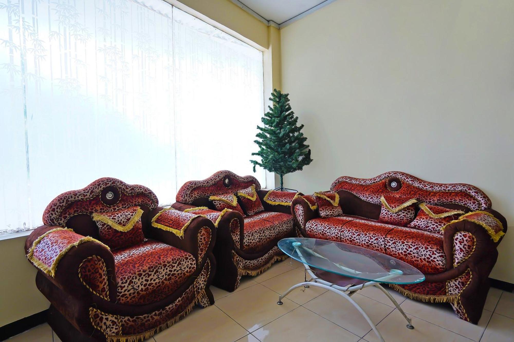 Oyo Life 511 Grace Residence Surabaya Exterior photo